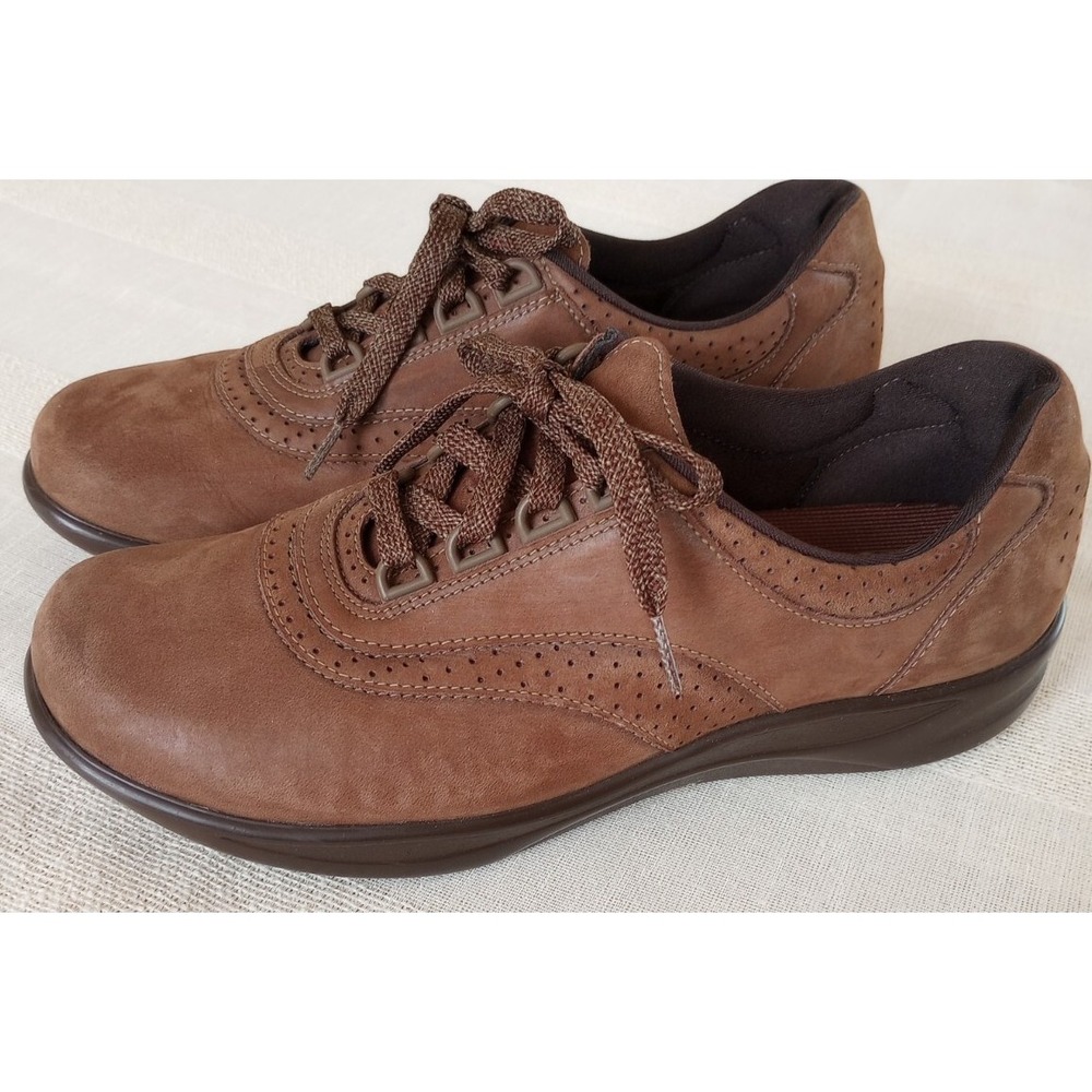 SAS Women's Walk Easy Sneakers Size:9N Color: Chocolate Nubuck-Excellent Shape!